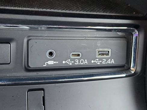 Certified 2026 Subaru Ascent Premium AWD/4WD image 17