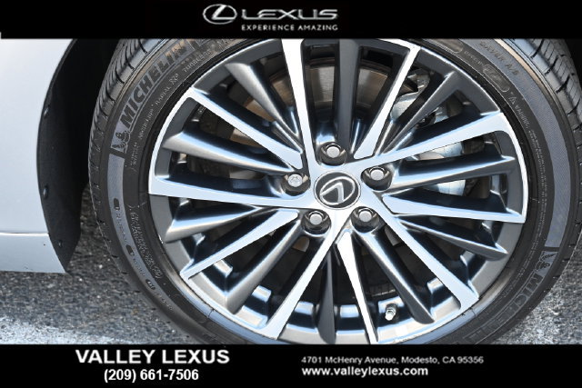 Certified 2025 Lexus ES 300h w/ Premium Package FWD image 22