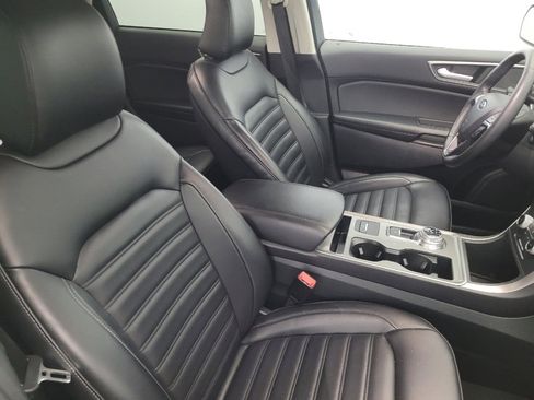 Used 2024 Ford Edge SEL image 21