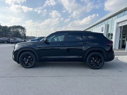New 2026 Volkswagen Atlas Cross Sport SEL R-Line AWD/4WD image 3