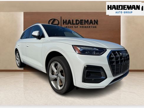 Used 2021 Audi Q5 2.0T Premium Plus w/ Premium Plus Package AWD/4WD image 1