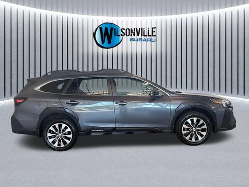 Used 2023 Subaru Outback Limited AWD/4WD image 14