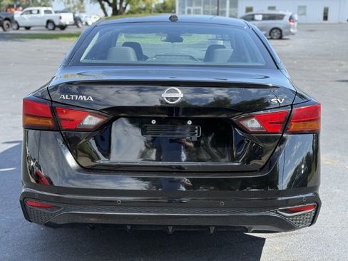 Used 2023 Nissan Altima 2.5 SV image 5