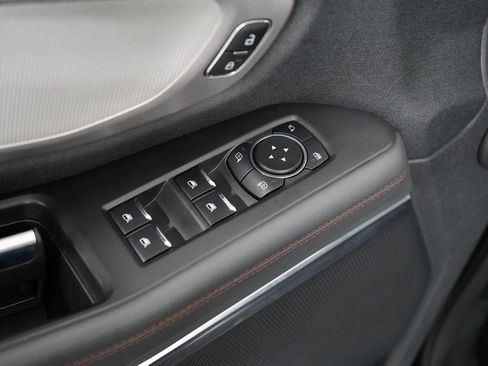 Certified 2025 Ford Expedition Active AWD/4WD image 28