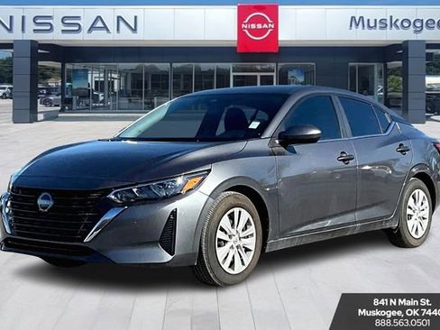 New 2025 Nissan Sentra S image 2