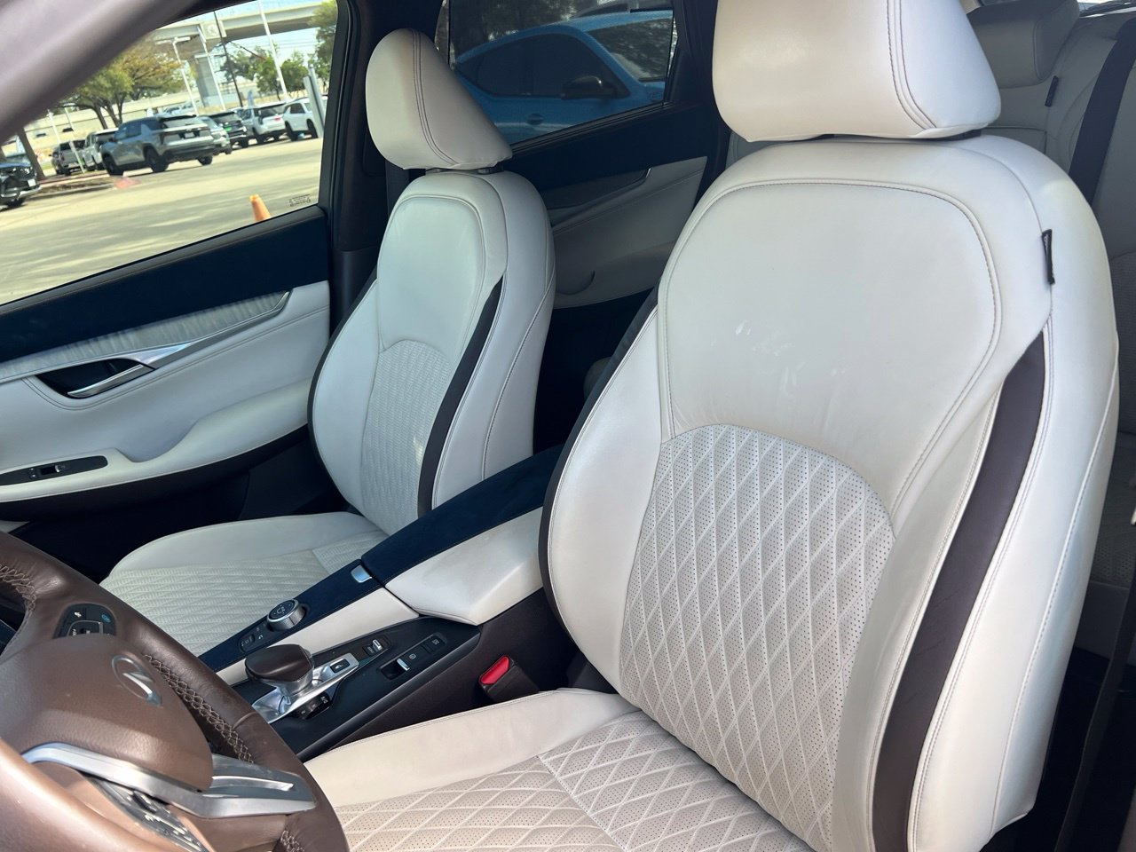 Used 2021 INFINITI QX50 Autograph w/ Premium White Leather Package FWD image 10