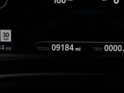 Used 2017 BMW 530i RWD image 29