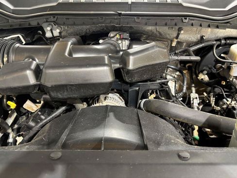 Used 2018 Ford F250 XL w/ Power Equipment Group AWD/4WD image 24