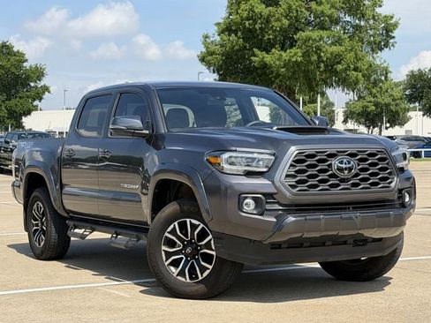 Certified 2023 Toyota Tacoma TRD Sport w/ Technology Package AWD/4WD image 2