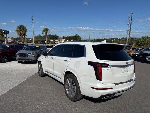 Used 2023 Cadillac XT6 Premium Luxury w/ Technology Package image 4