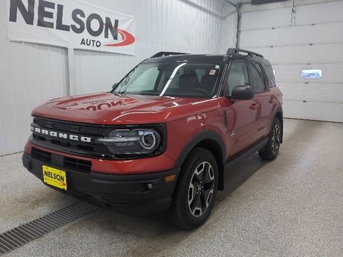 Used 2022 Ford Bronco Sport Outer Banks w/ Tech Package image 4