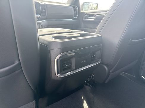 Used 2024 Chevrolet Silverado 1500 LTZ AWD/4WD image 20