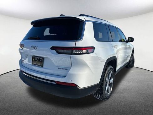 Used 2022 Jeep Grand Cherokee L Limited image 14