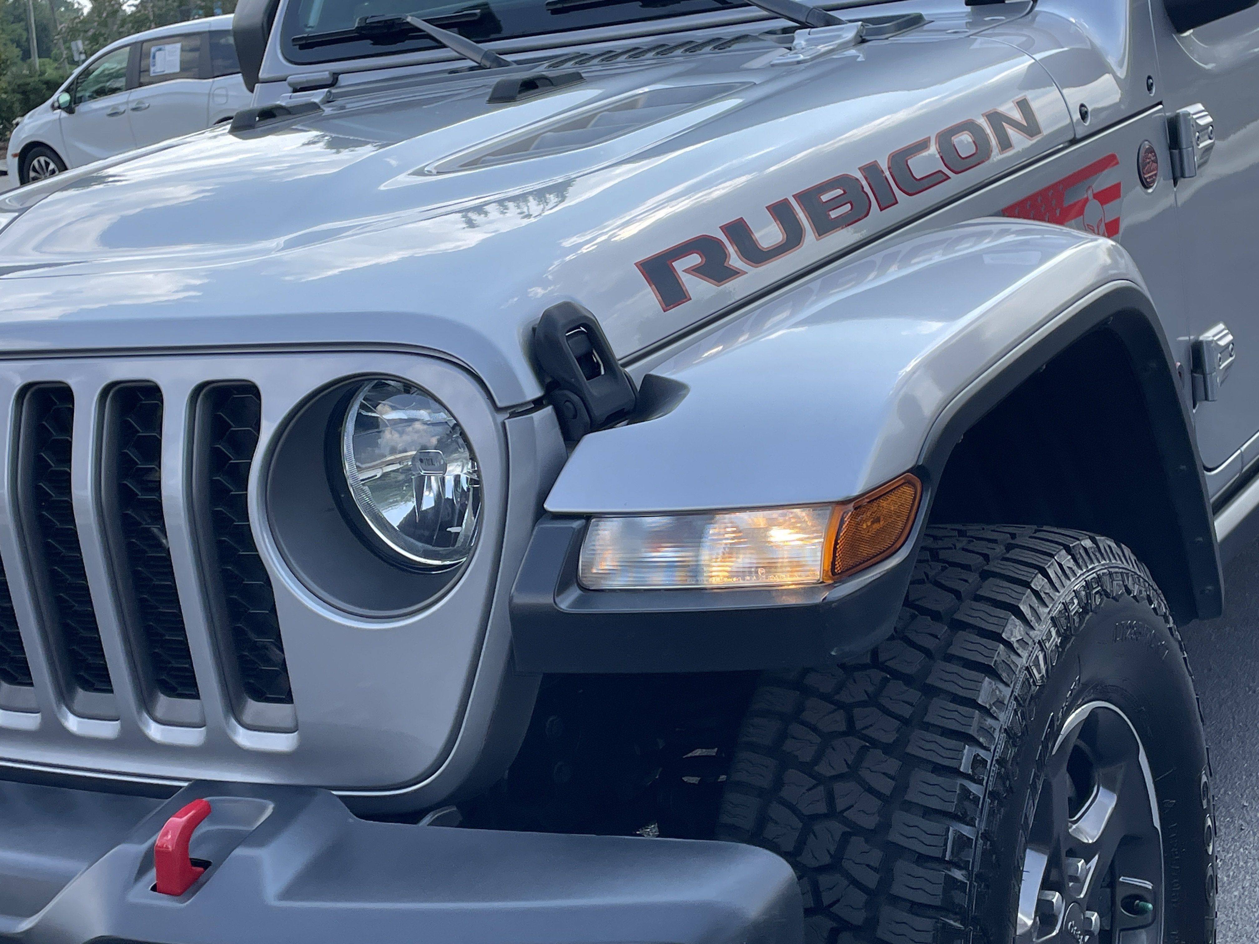 Used 2020 Jeep Gladiator Rubicon AWD/4WD image 5