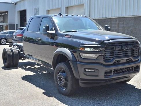 New 2026 RAM 5500 Tradesman AWD/4WD image 2