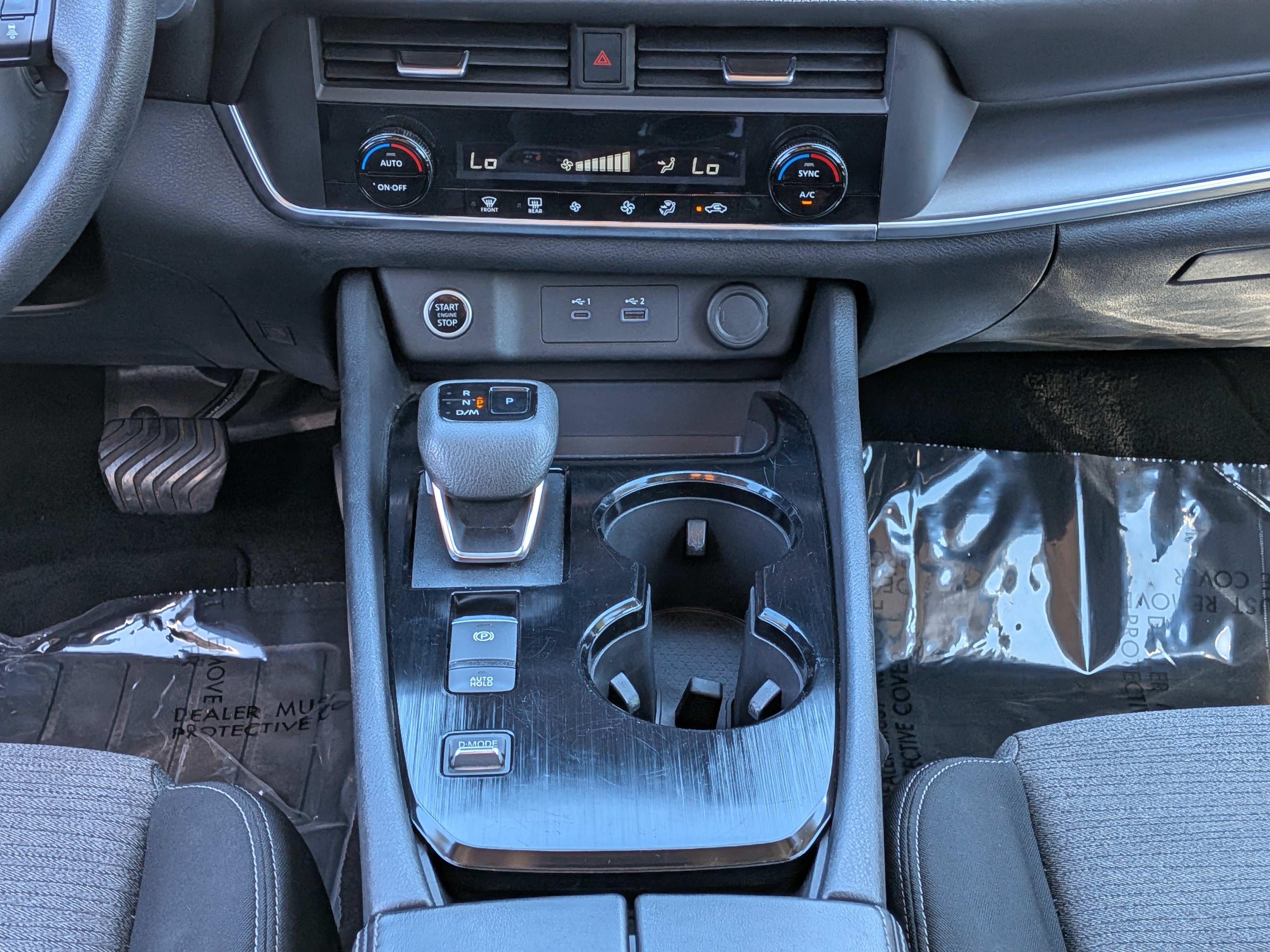 Used 2023 Nissan Rogue SV FWD image 19
