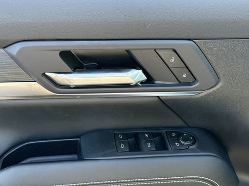 New 2026 GMC Terrain Elevation w/ Black Edition AWD/4WD image 16