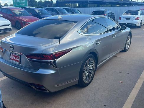 Used 2020 Lexus LS 500 w/ Interior Upgrade Package RWD image 6