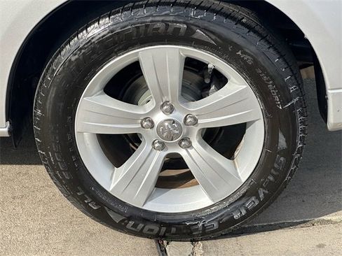 Used 2012 Dodge Caliber SXT image 8