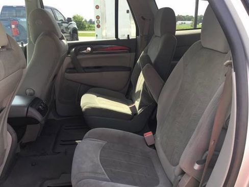 Used 2016 Buick Enclave Convenience FWD image 13