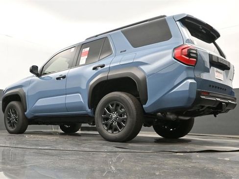 New 2026 Toyota 4Runner SR5 image 24