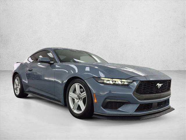 Used 2025 Ford Mustang Premium RWD image 3