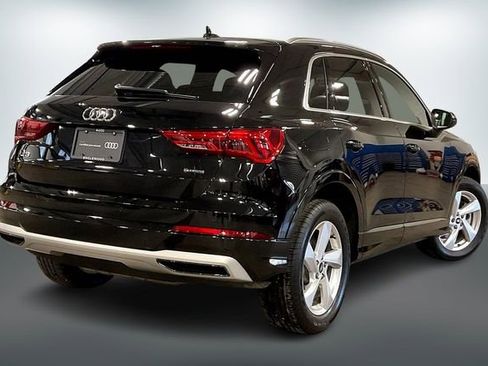 Certified 2022 Audi Q3 2.0T Premium image 13