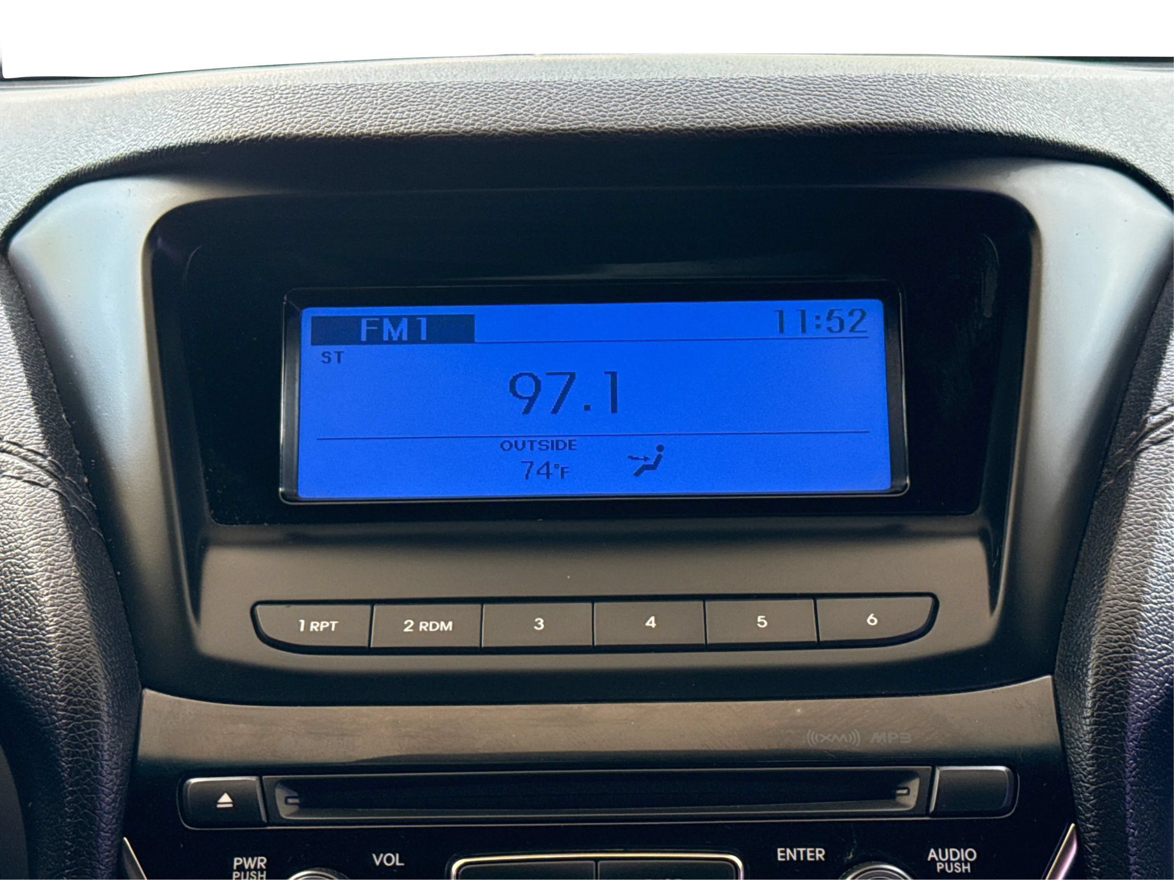 Used 2013 Hyundai Genesis 2.0T RWD image 14