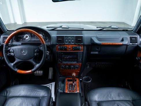 Used 2011 Mercedes-Benz G 55 AMG 4MATIC image 9