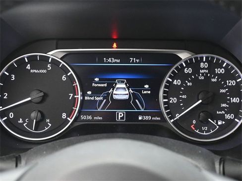 Used 2025 Nissan Sentra SV w/ All-Weather Package image 19