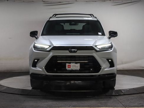 Certified 2025 Toyota Grand Highlander AWD Hybrid image 7