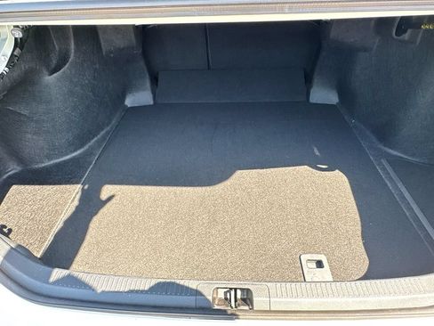 Used 2025 Toyota Camry LE FWD image 30