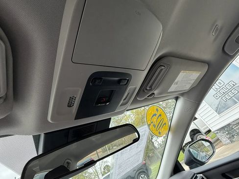 Used 2025 Toyota Camry LE FWD image 17