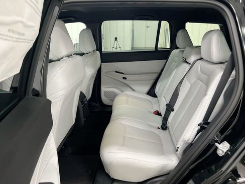 New 2026 Jeep Cherokee Limited AWD/4WD image 22