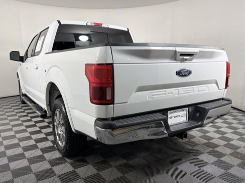 Used 2020 Ford F150 Lariat RWD image 4