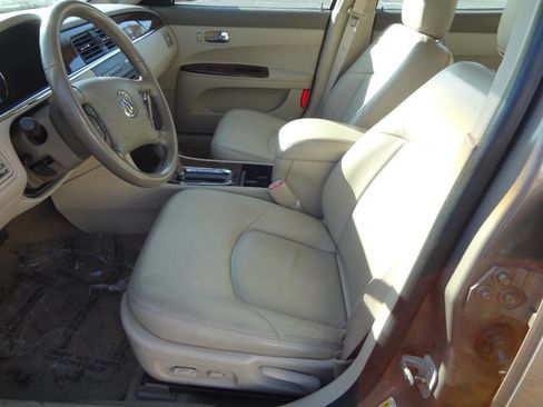 Used 2007 Buick LaCrosse CXL image 9
