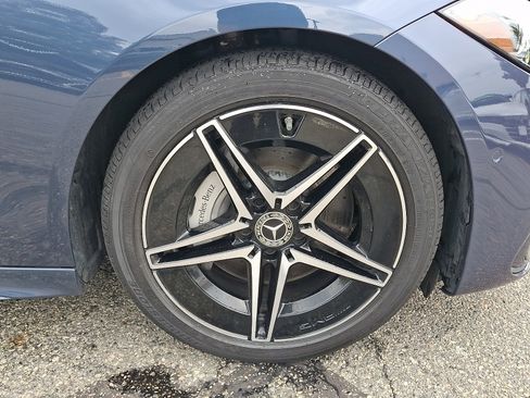Used 2024 Mercedes-Benz C 300 4MATIC Sedan image 8