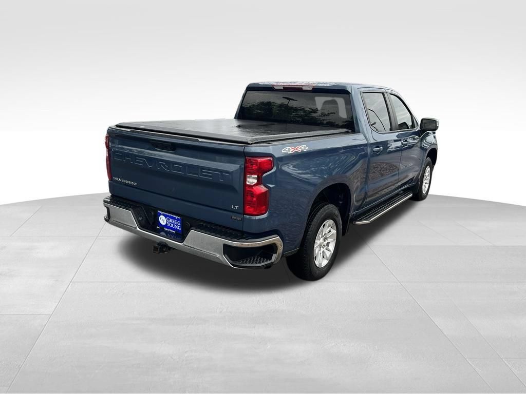 Used 2024 Chevrolet Silverado 1500 LT AWD/4WD image 7
