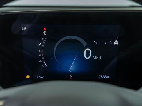 Used 2026 Buick Encore GX Sport Touring w/ Comfort Package image 32