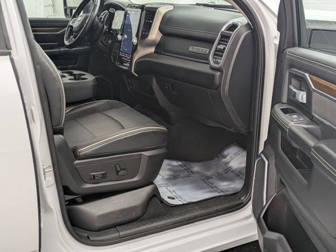Used 2024 RAM 2500 Laramie image 26