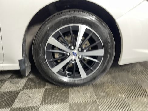 Used 2022 Subaru Impreza Premium image 7