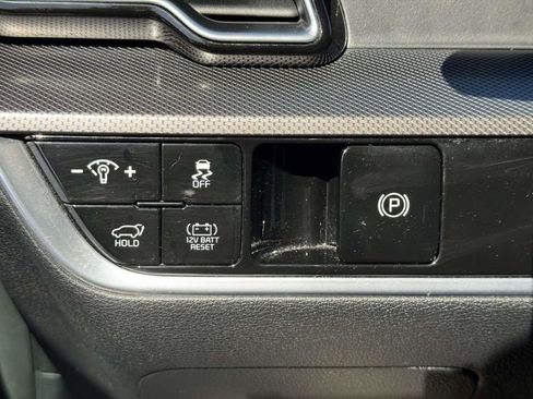 Used 2024 Kia Sportage SX Prestige image 19