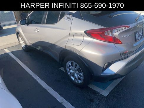 Used 2019 Toyota C-HR LE image 2