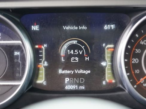 Used 2021 Jeep Gladiator Sport AWD/4WD image 32