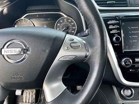 Used 2017 Nissan Murano Platinum image 16