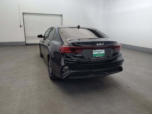 Used 2024 Kia Forte LXS FWD image 6
