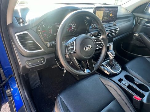 Used 2021 Kia Seltos SX image 25