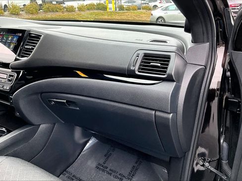 Used 2020 Honda Passport Touring image 18