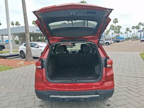 Used 2024 Chevrolet Equinox LT FWD image 6