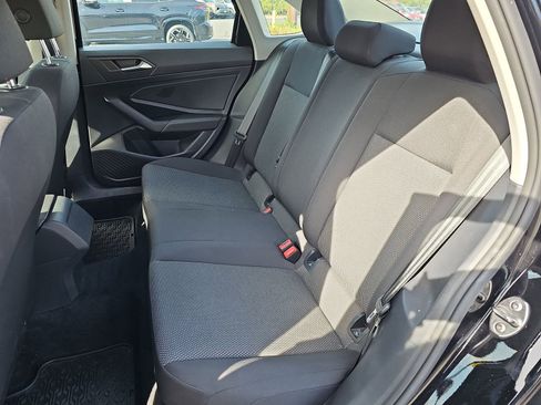 Used 2019 Volkswagen Jetta S w/ Driver Assistance Package image 15